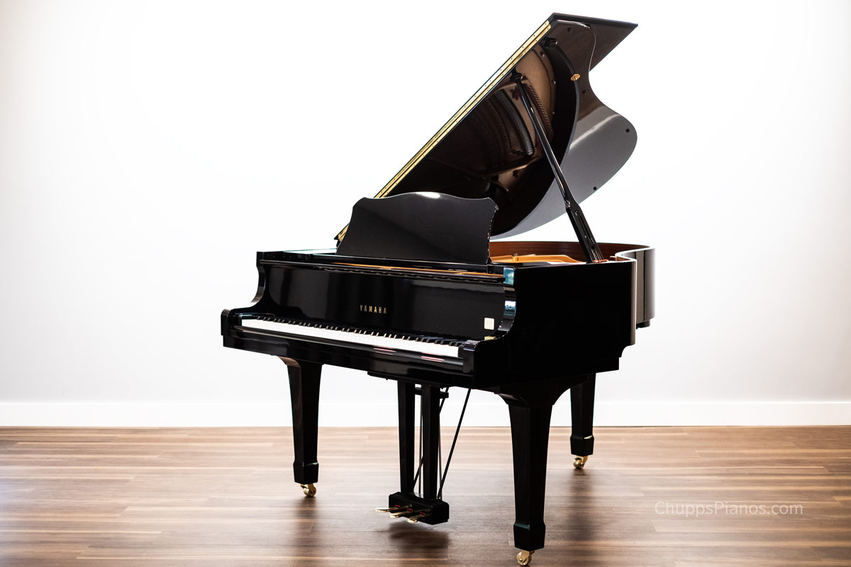 2000 Yamaha C-1 Grand Piano for Sale